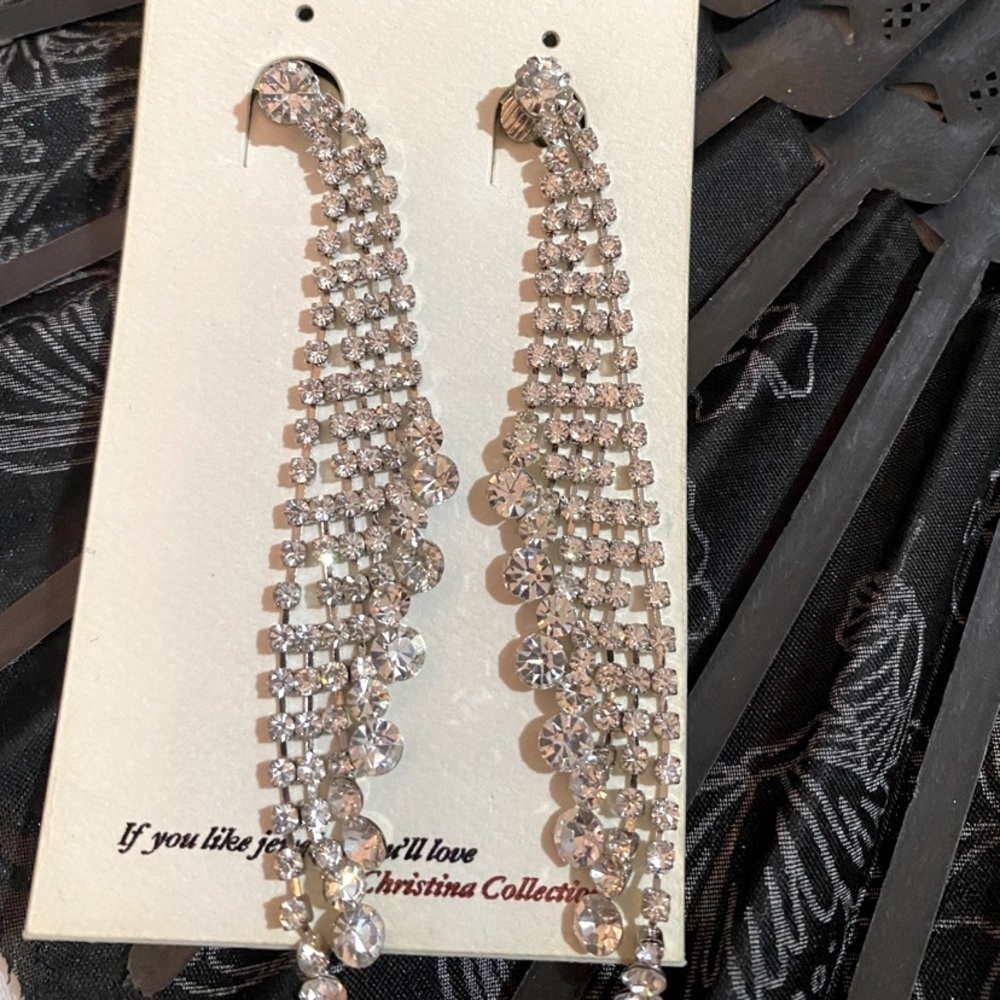 Party earrings